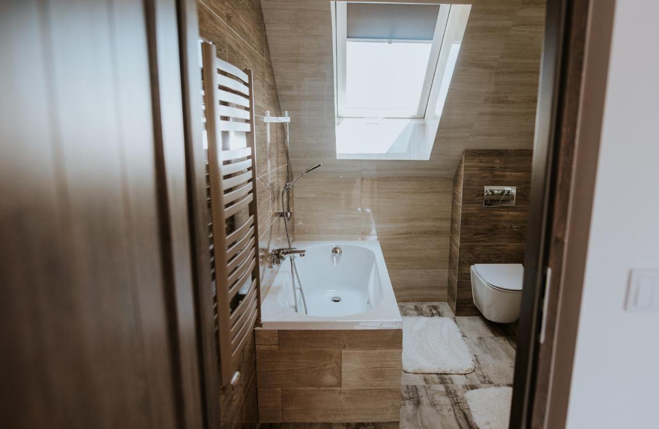 Wzgorze Marzen Villa Zembrzyce Exteriör bild